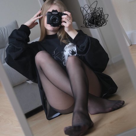 Nagie wyciekłe zdjęcie OnlyFans od Marina