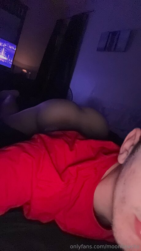 Nagie wyciekłe zdjęcie OnlyFans od Moonbeachs