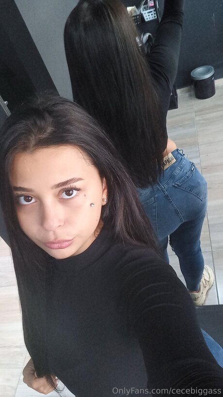Nagie wyciekłe zdjęcie OnlyFans od Cecebiggass