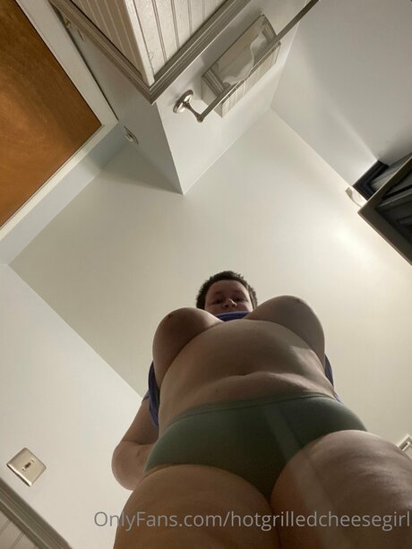 Nagie wyciekłe zdjęcie OnlyFans od Hotgrilledcheesegirl