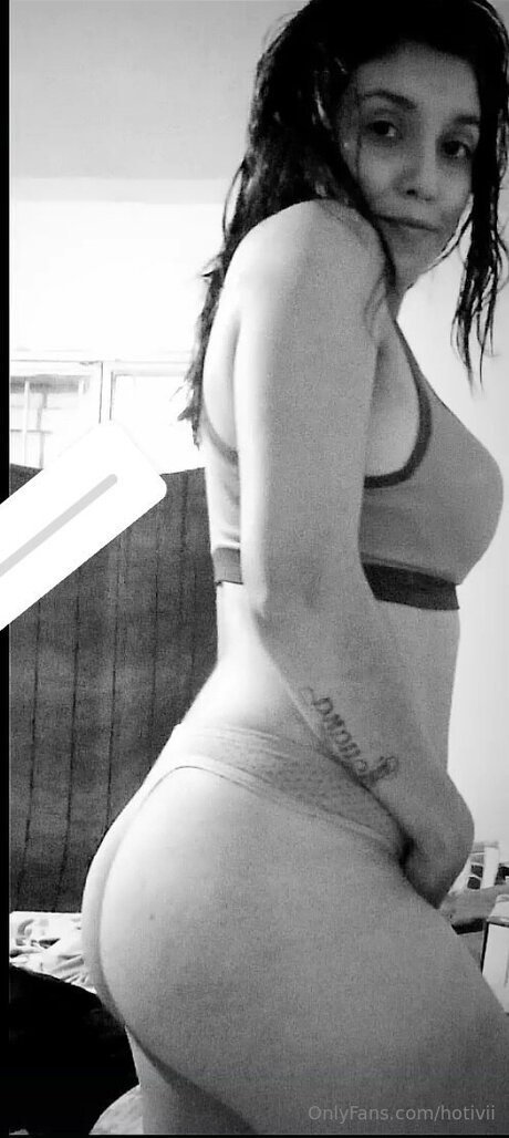 Nagie wyciekłe zdjęcie OnlyFans od Hotivii