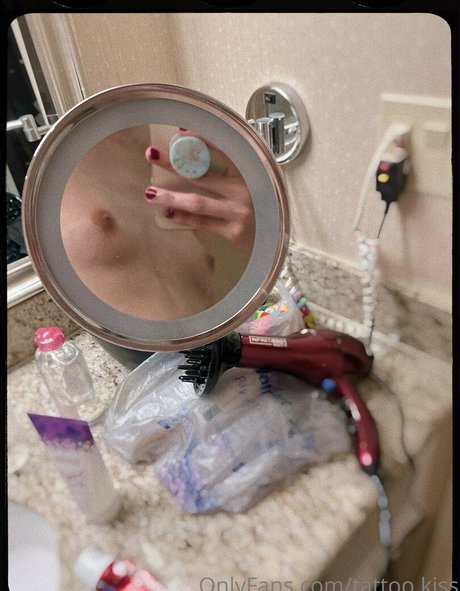 Tattoo.kiss