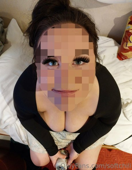Nagie wyciekłe zdjęcie OnlyFans od Softchili