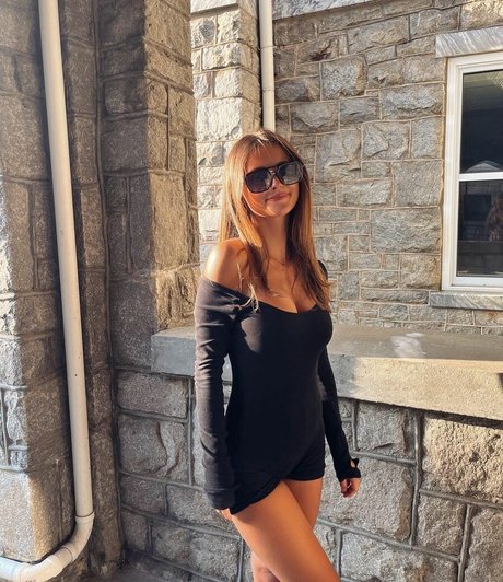 Nagie wyciekłe zdjęcie OnlyFans od Emerson Llewallyn