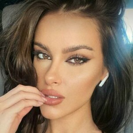 Nagie wyciekłe zdjęcie OnlyFans od Emma Chrristina