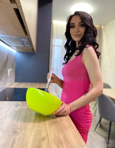Nagie wyciekłe zdjęcie OnlyFans od Goldenzlata
