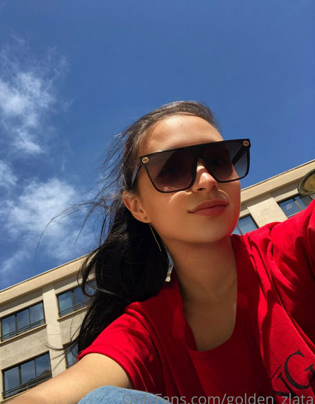 Nagie wyciekłe zdjęcie OnlyFans od Goldenzlata