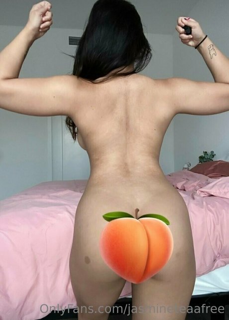 Nagie wyciekłe zdjęcie OnlyFans od Jasmineteaafree