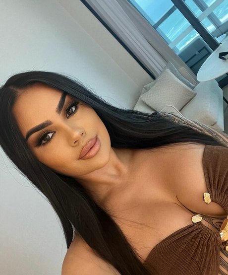 Nagie wyciekłe zdjęcie OnlyFans od Paremiria