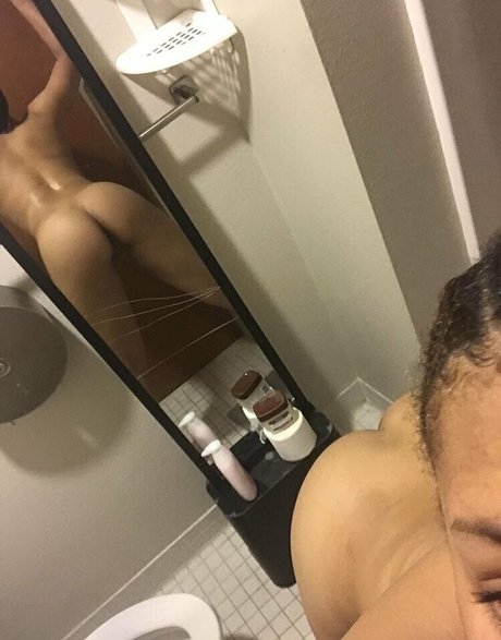 Nagie wyciekłe zdjęcie OnlyFans od Bonniexclyde18
