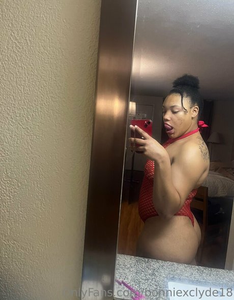 Nagie wyciekłe zdjęcie OnlyFans od Bonniexclyde18