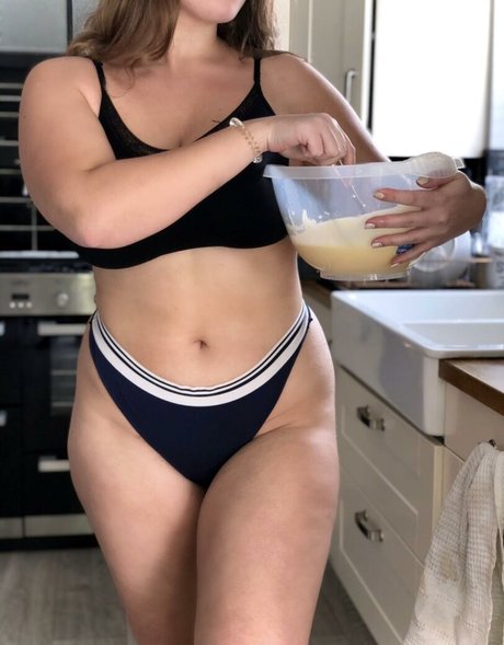 Nagie wyciekłe zdjęcie OnlyFans od Sluttygfandbf