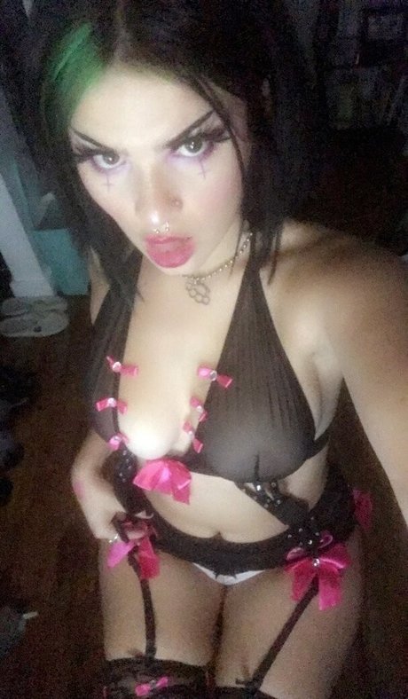 Nagie wyciekłe zdjęcie OnlyFans od Lilostcoz