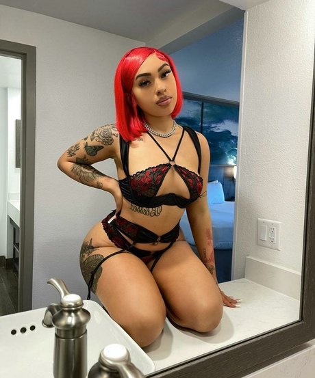Nagie wyciekłe zdjęcie OnlyFans od Allihaas