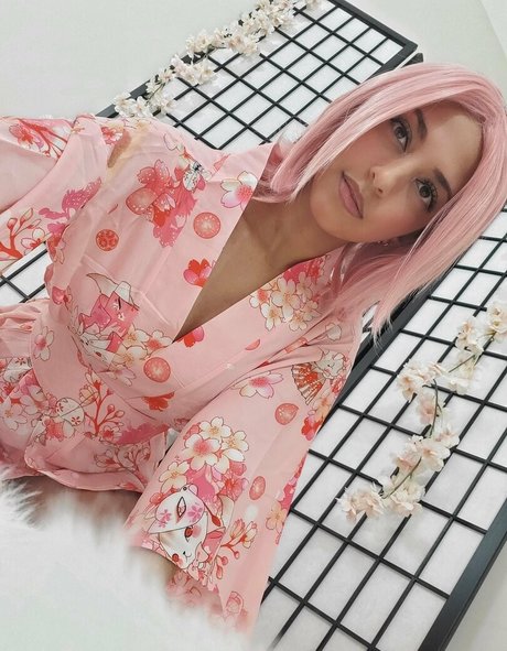 Domi Cosplay