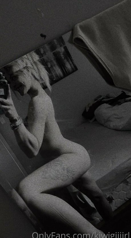 Nagie wyciekłe zdjęcie OnlyFans od Kiwigiiiirl