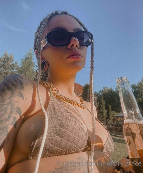 Nagie wyciekłe zdjęcie OnlyFans od Mallorygrace
