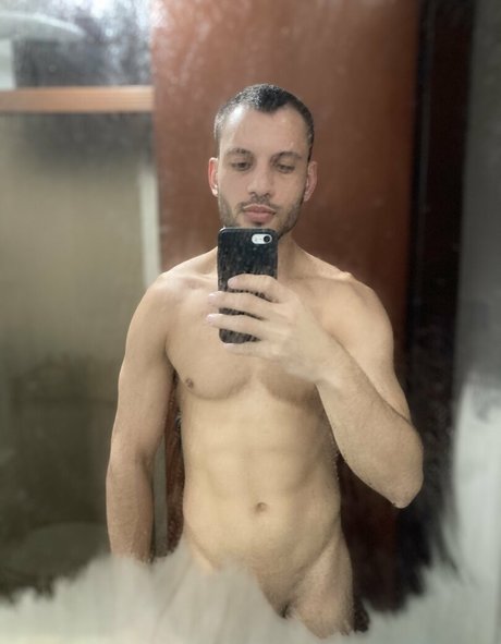 Nagie wyciekłe zdjęcie OnlyFans od Celloleitefree