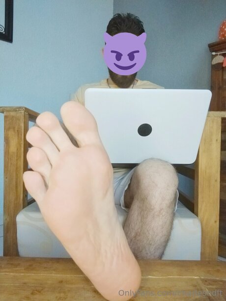 Nagie wyciekłe zdjęcie OnlyFans od Charlesndft
