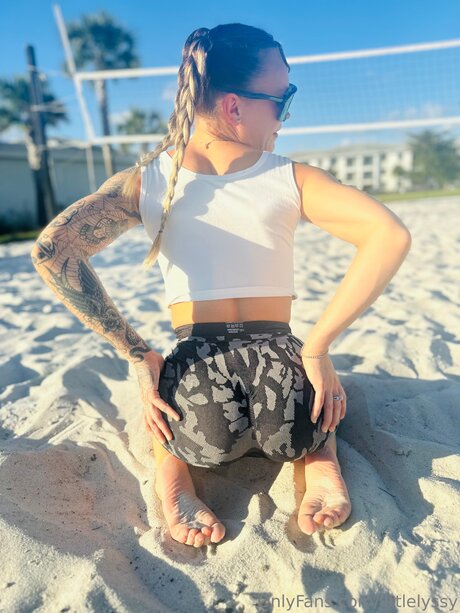 Nagie wyciekłe zdjęcie OnlyFans od Littlelyssy