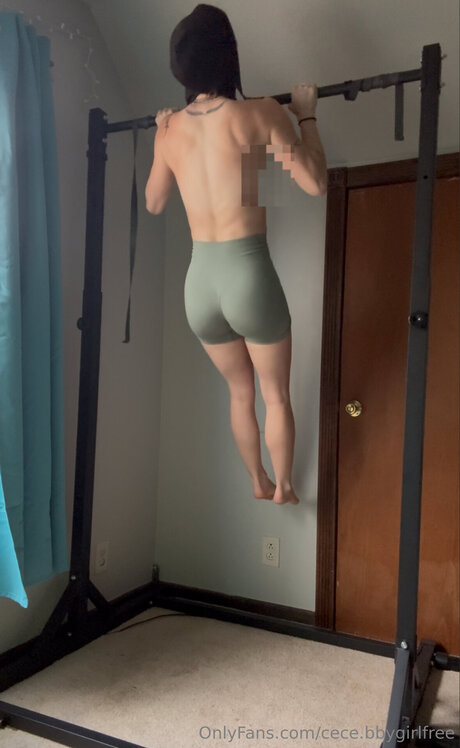Nagie wyciekłe zdjęcie OnlyFans od Cece Bbygirlfree