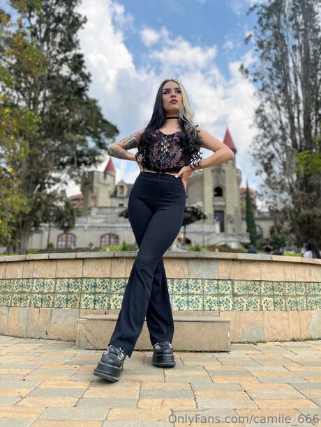Nagie wyciekłe zdjęcie OnlyFans od Camile 666
