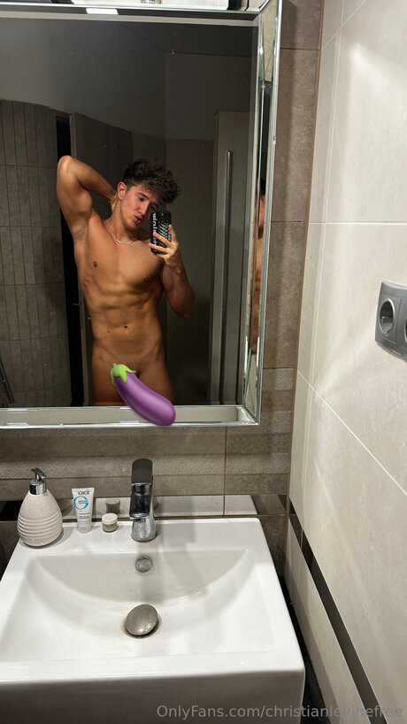 Nagie wyciekłe zdjęcie OnlyFans od Christianlevine Straight