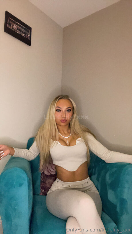 Littlelily Xxx