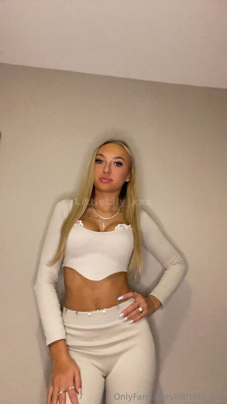 Littlelily Xxx