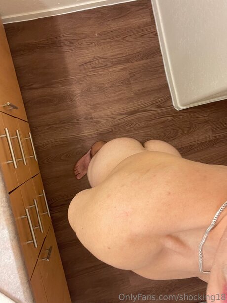Nagie wyciekłe zdjęcie OnlyFans od Shocking18