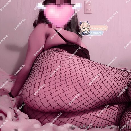 Nagie wyciekłe zdjęcie OnlyFans od Bunniatie