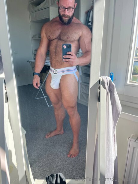 Nagie wyciekłe zdjęcie OnlyFans od Pup Hulky