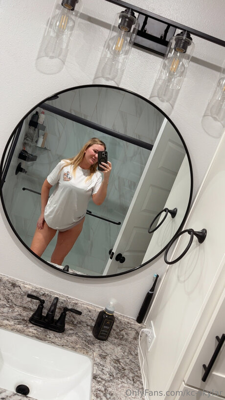 Nagie wyciekłe zdjęcie OnlyFans od Kc Skylar