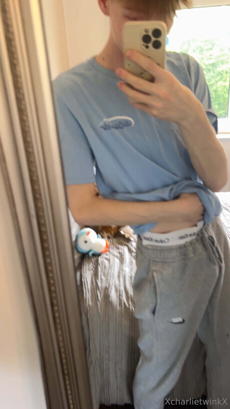 Nagie wyciekłe zdjęcie OnlyFans od Xcharlietwinkx