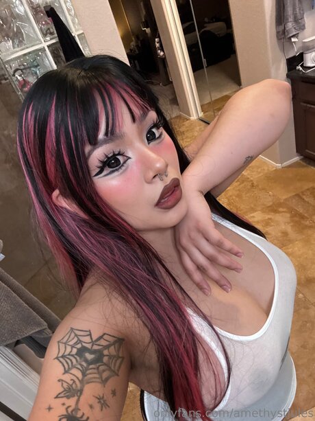 Nagie wyciekłe zdjęcie OnlyFans od Amethystbruise