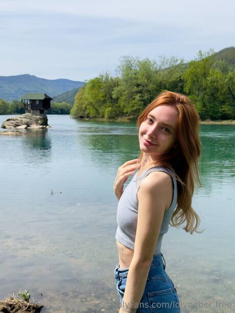 Nagie wyciekłe zdjęcie OnlyFans od Lolynebel Free