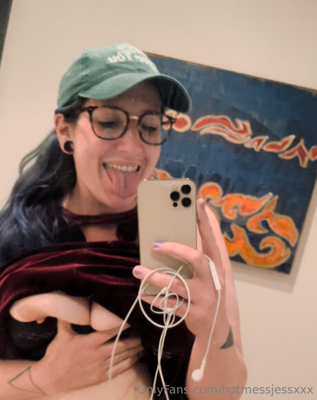 Hotmessjessxxx
