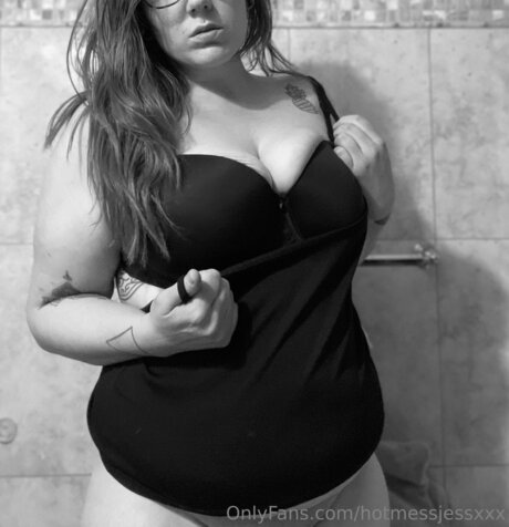 Hotmessjessxxx