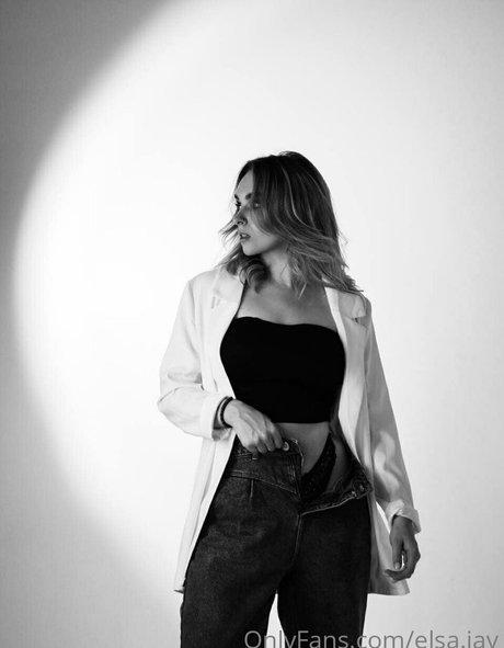 Nagie wyciekłe zdjęcie OnlyFans od Elsa Jay