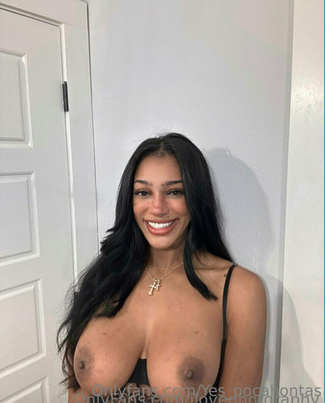 Nagie wyciekłe zdjęcie OnlyFans od Vippocahontas