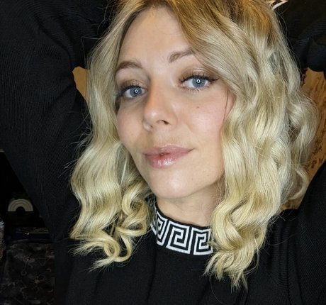 Nagie wyciekłe zdjęcie OnlyFans od Aurora Indica
