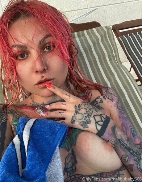 Nagie wyciekłe zdjęcie OnlyFans od Malibubaby666