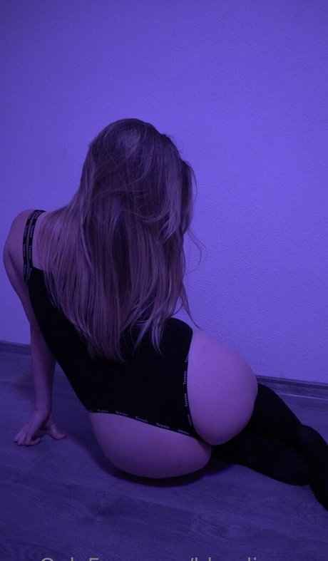 Blondieasmr
