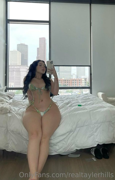 Nagie wyciekłe zdjęcie OnlyFans od Realtaylerhills