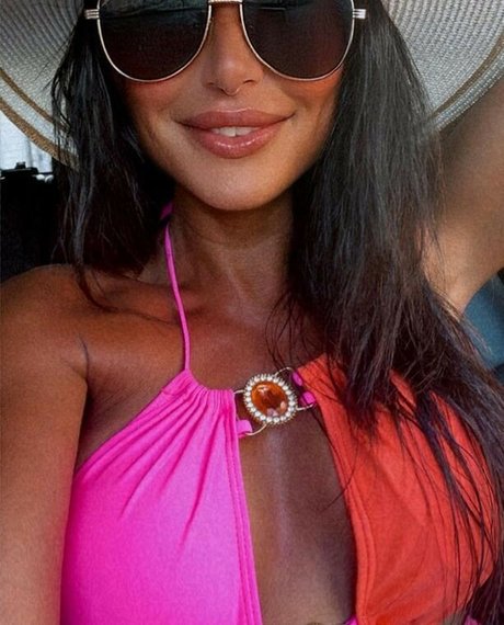 Nagie wyciekłe zdjęcie OnlyFans od Ginia 900