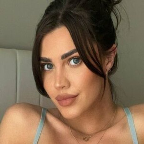 Nagie wyciekłe zdjęcie OnlyFans od Lily Emilia