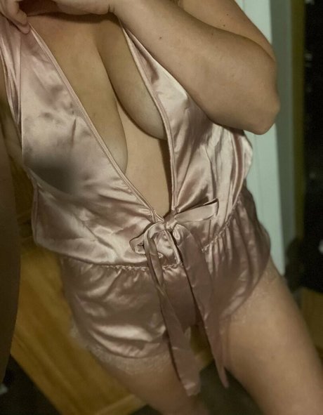 Nagie wyciekłe zdjęcie OnlyFans od Mllfbunny