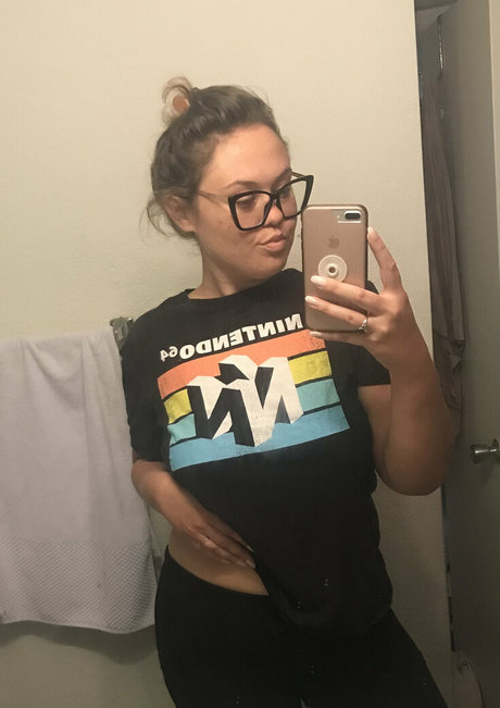 Nicolette_xx