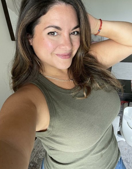 Nagie wyciekłe zdjęcie OnlyFans od Bella Paz