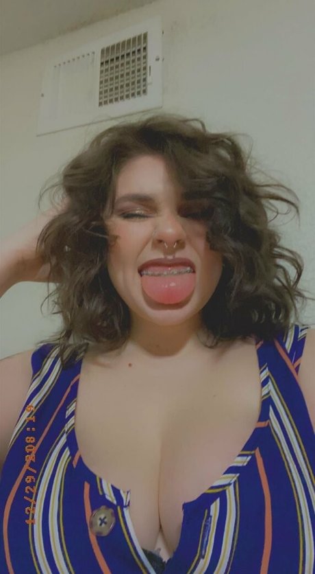 Nagie wyciekłe zdjęcie OnlyFans od Victoriascottlyn